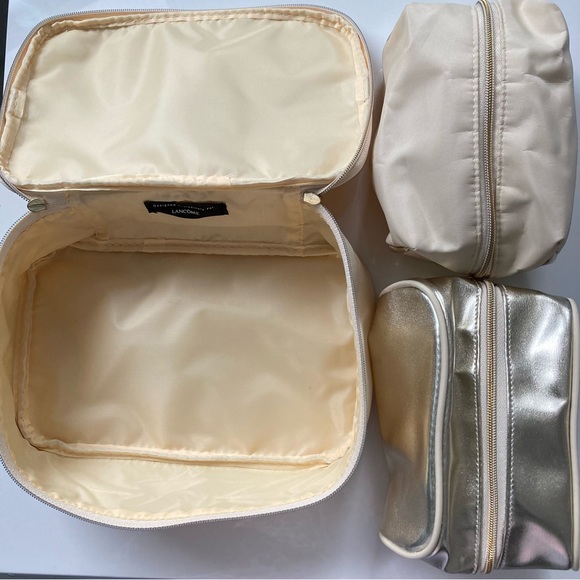 Lancôme 5Piece Holiday Beauty Box Makeup Set - Picture 4 of 4